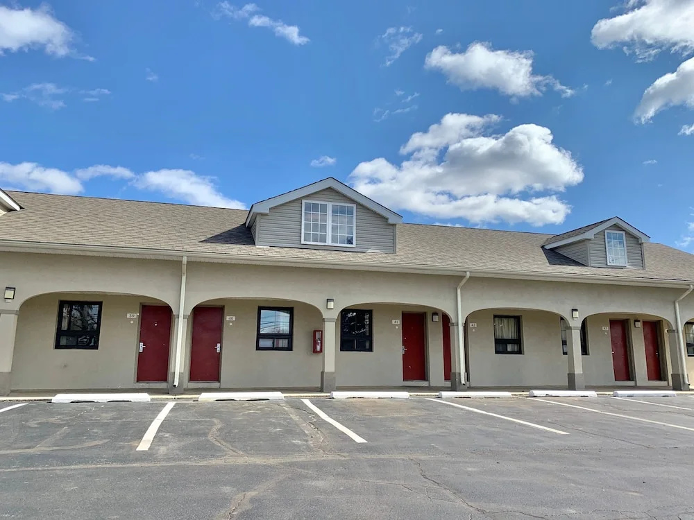 Scottish Inns and Suites - Bordentown