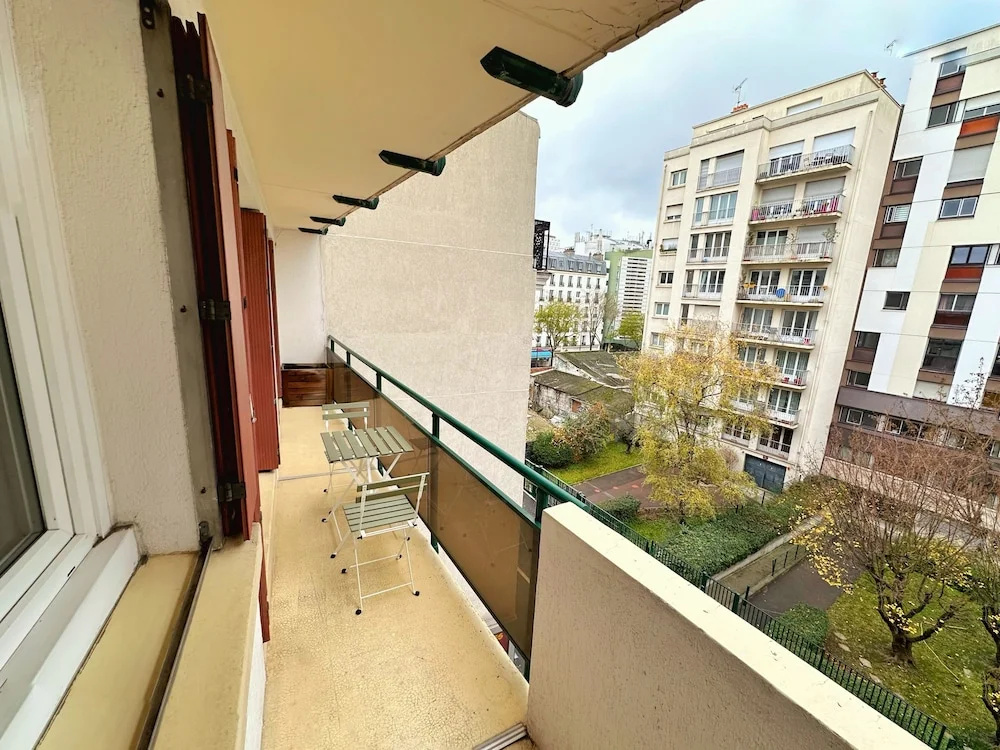 Bright and ideal apartment Céline 20