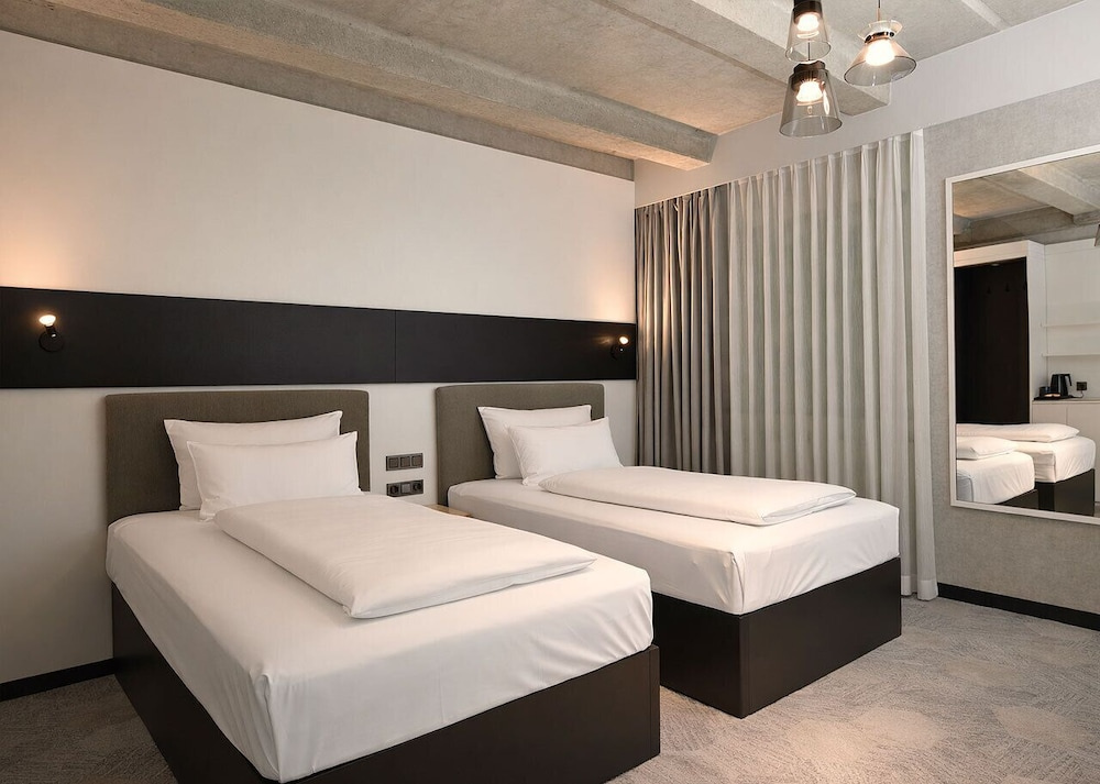 Superior Double room (twin beds)