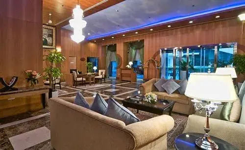 Wiseman Grand Hotel — фото 2