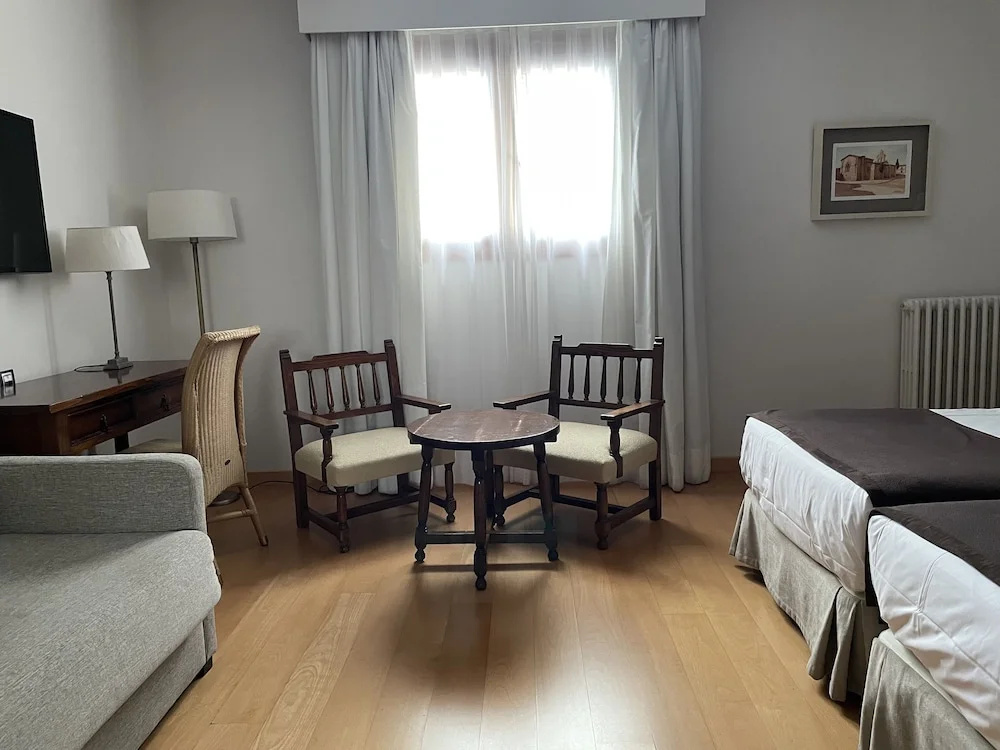Parador de Puebla de Sanabria - Chambres