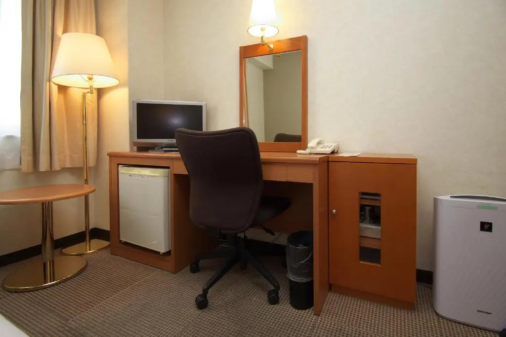 Toyooka Sky Hotel - Chambres