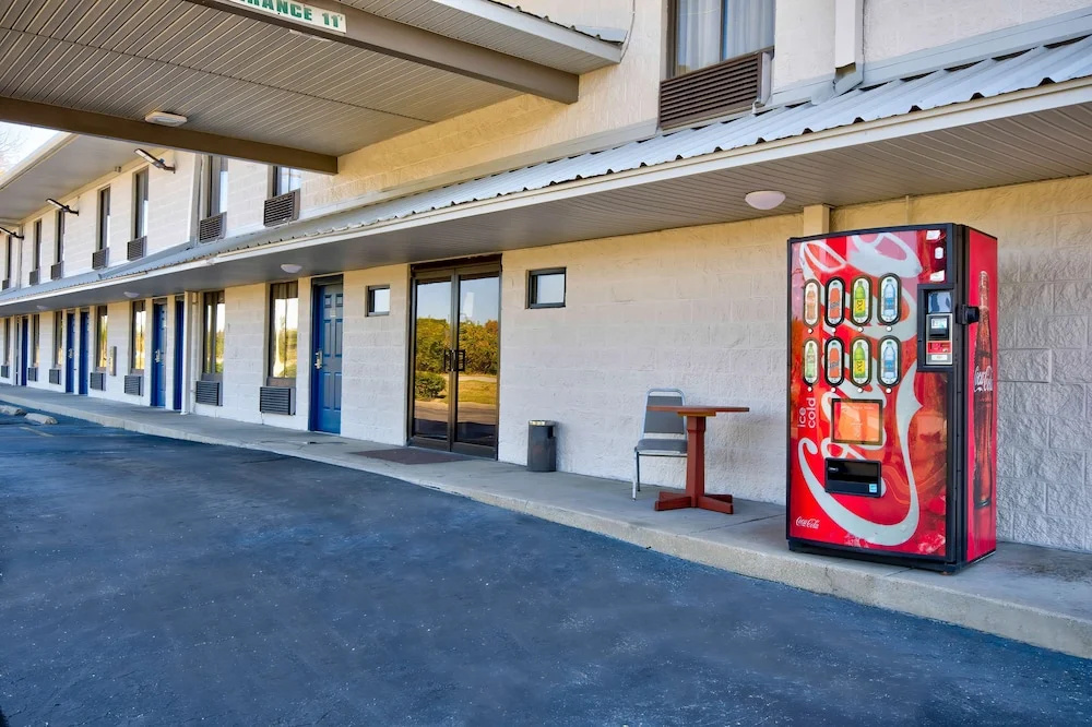 Motel 6 Jeffersonville, In - Louisville