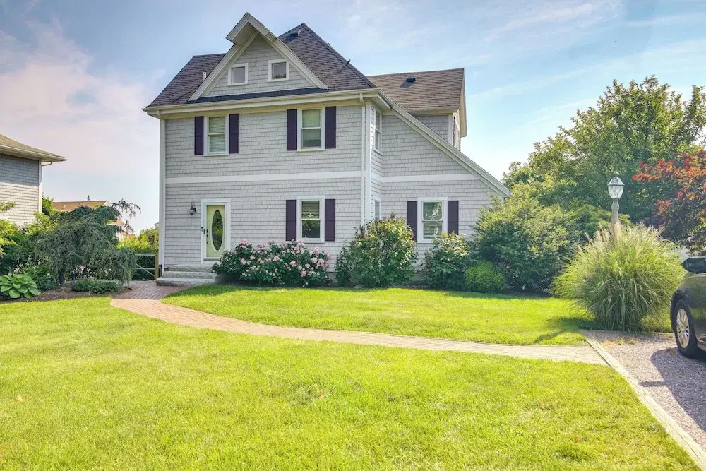 Pet-friendly Garden Studio ~ 25 Mi to Boston!