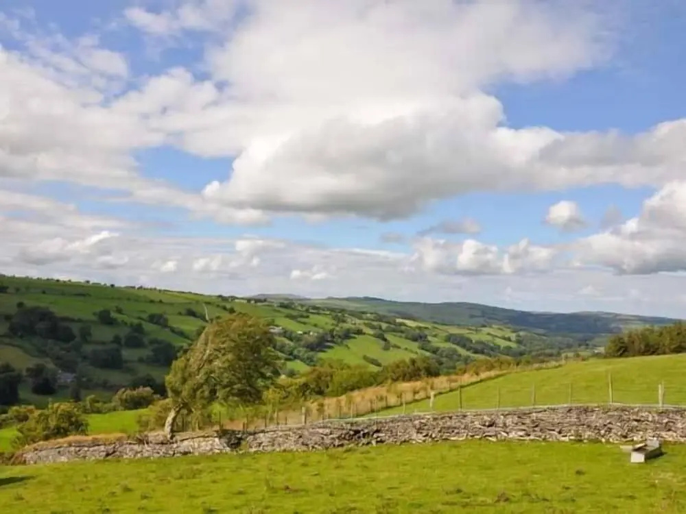 Hendre Aled Farmhouse