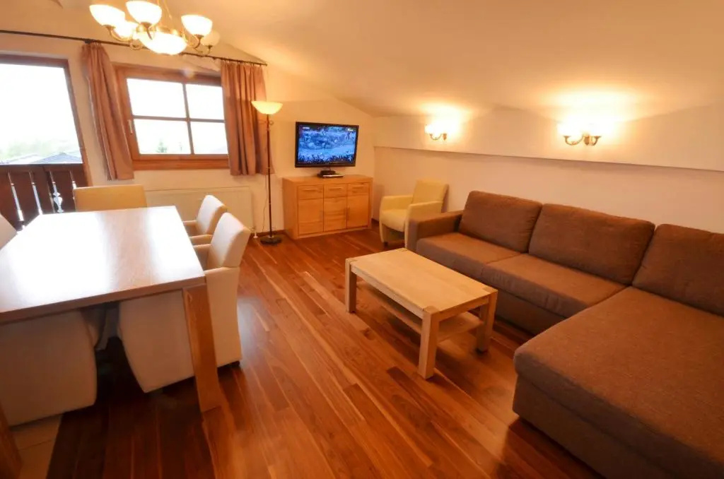 Select Apartments by Alpen Apartments
