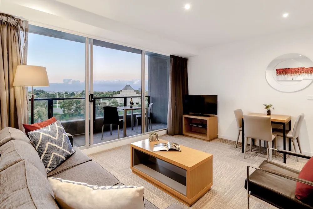 1 Bedroom Superior Apartment with balcony
