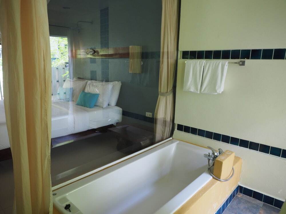 Номер Deluxe в Lima Bella Resort