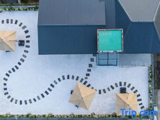 Deng Fu Yan She Homestay Hotel (Xingping Pier 20 Yuan Background Scenic Area Branch) in Guilin