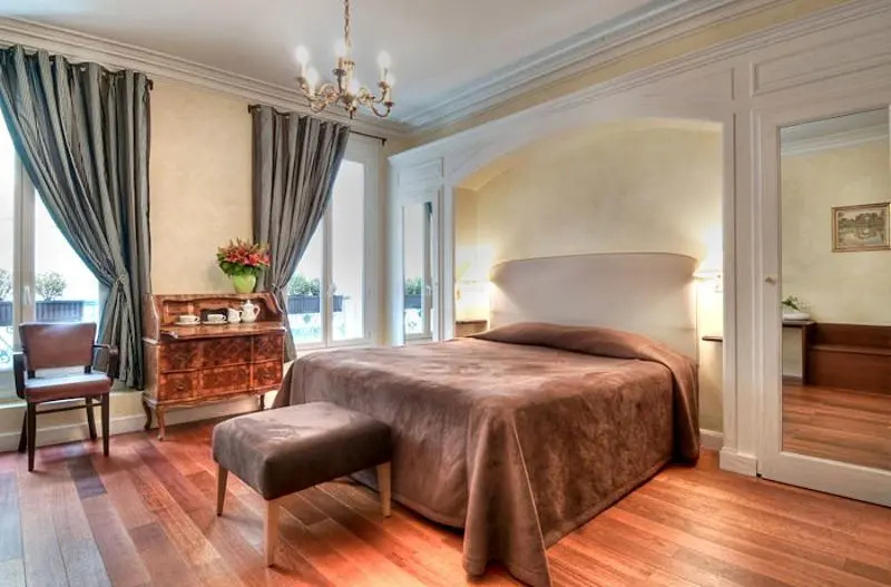 Standard Double room (full double bed)