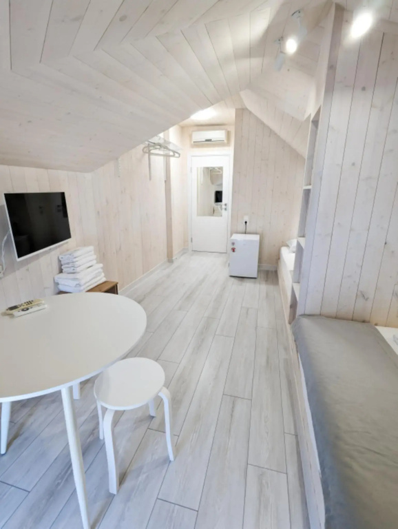 Standard Quadruple Family Attic room