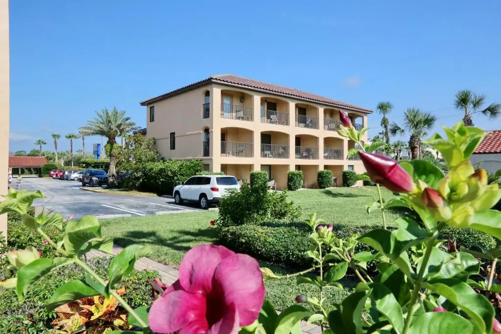 La Fiesta Ocean Inn And Suites