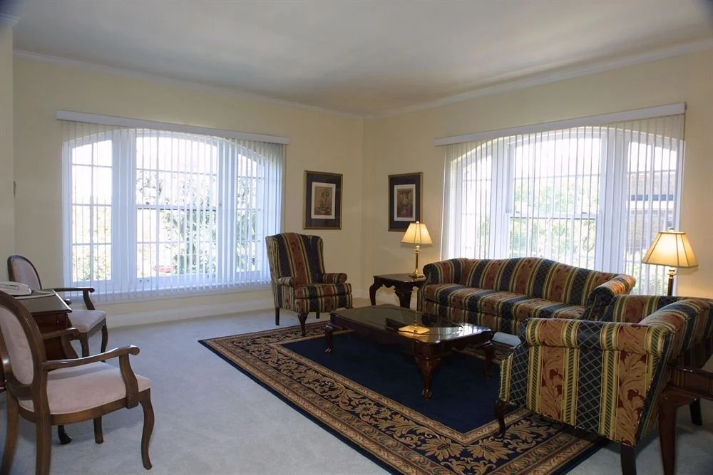 Belden Stratford — фото 2