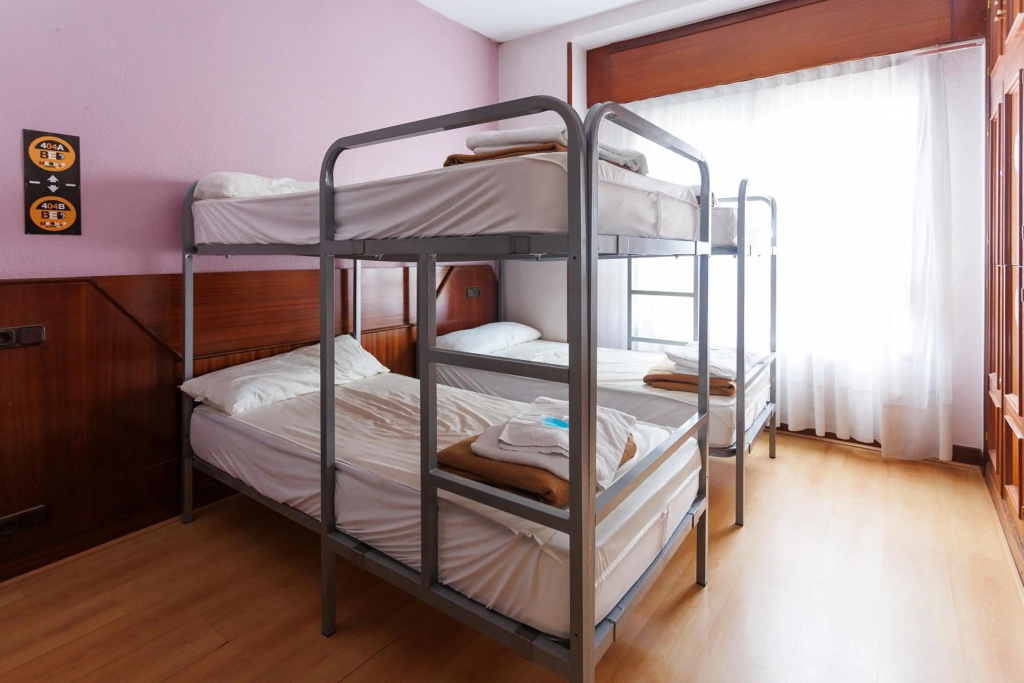 Moon Hostel Bio — 3