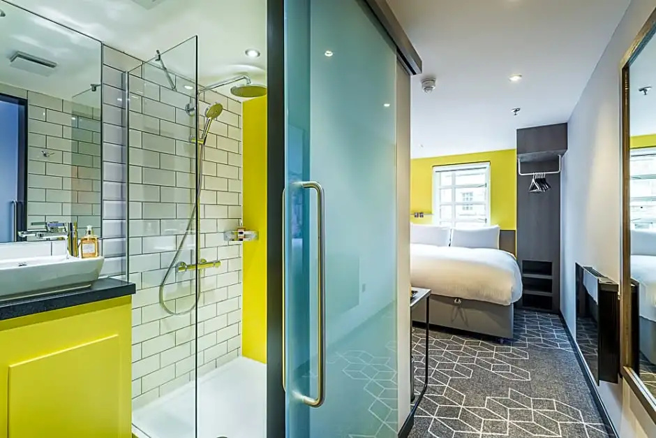 KM Hotel - Chambres