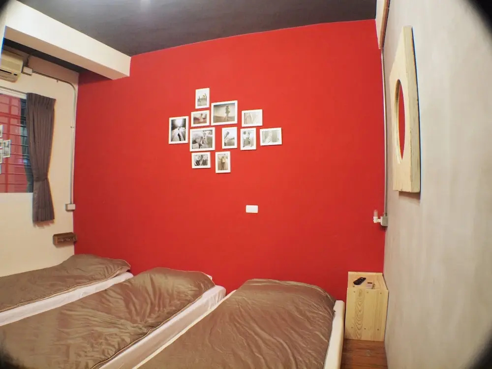 Standard Triple room