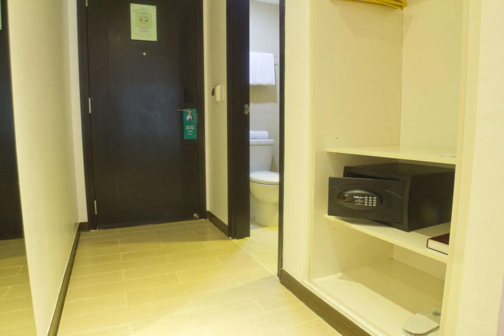 Hotel photo 12