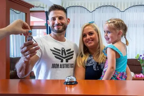 Hotel Imperial Gyogyszallo es Gyogyfurdo - фото 10