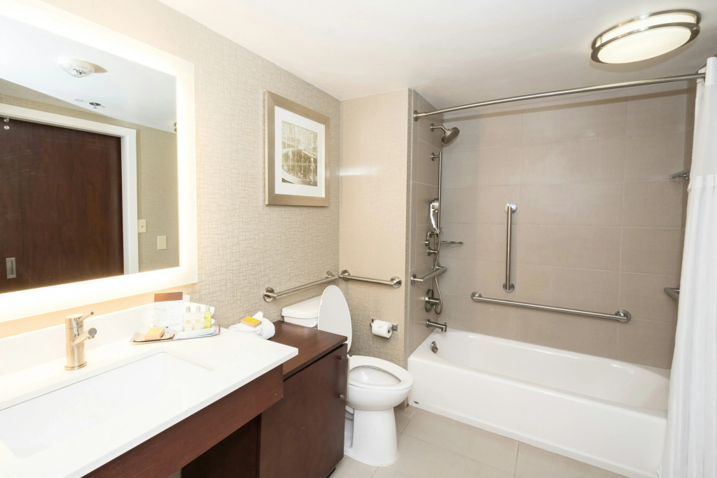 Doubletree Suites by Hilton at The Battery Atlanta - Général