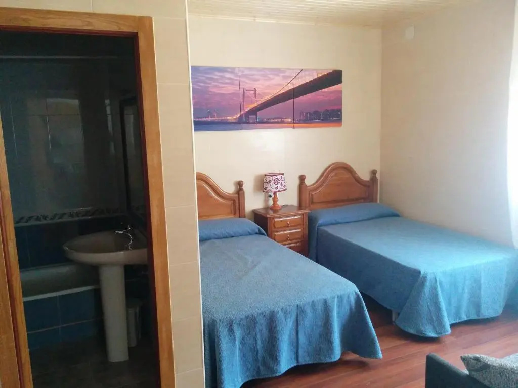 2 Bedrooms Apartment with garden view
