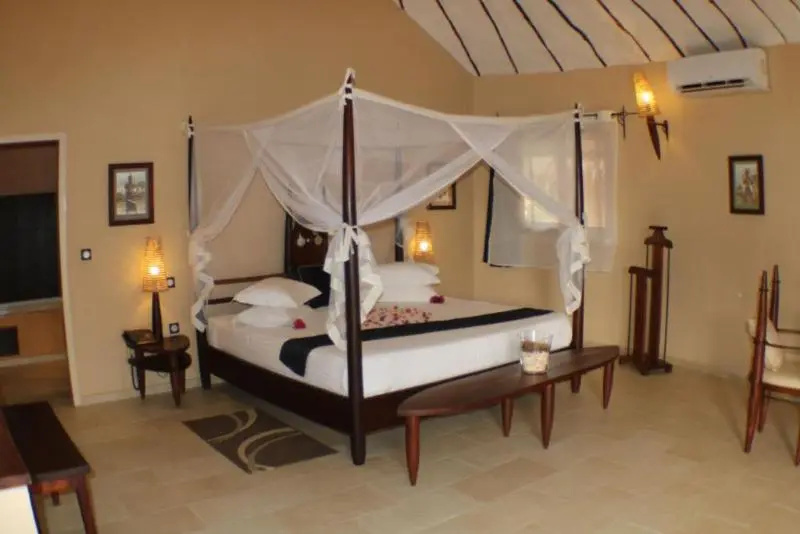 Standard Triple room with view