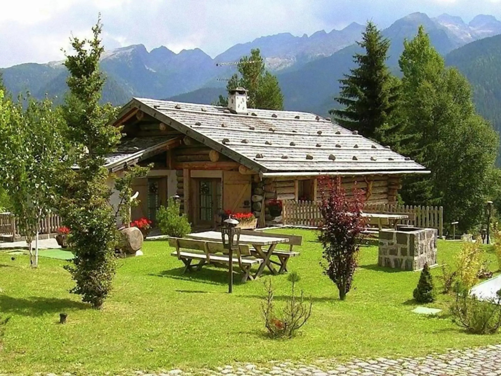 Typical Cottage in Bellamonte Italy With Bubble Bath
