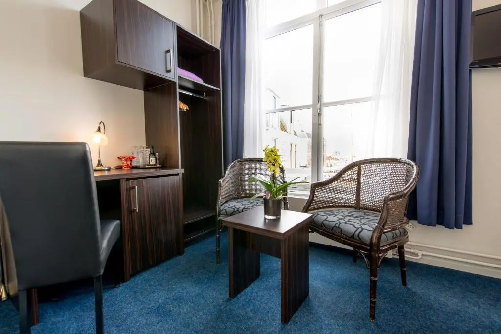 Hotel Zeezicht - Chambres