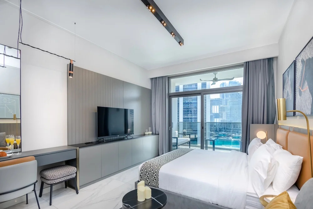 Mag318 by Bespoke Holiday Homes - Luxurious Studio Apartments — фото