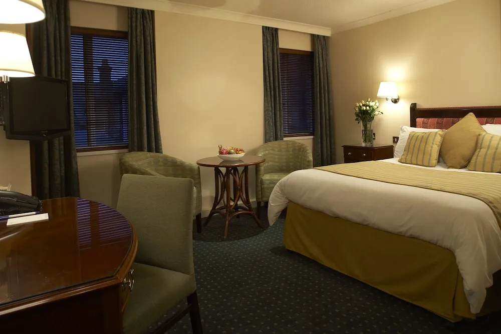 The Bull Hotel, Peterborough - Chambres
