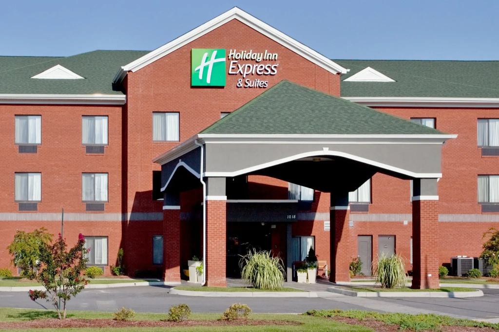 Holiday Inn Express Hotel & Suites Suffolk by IHG