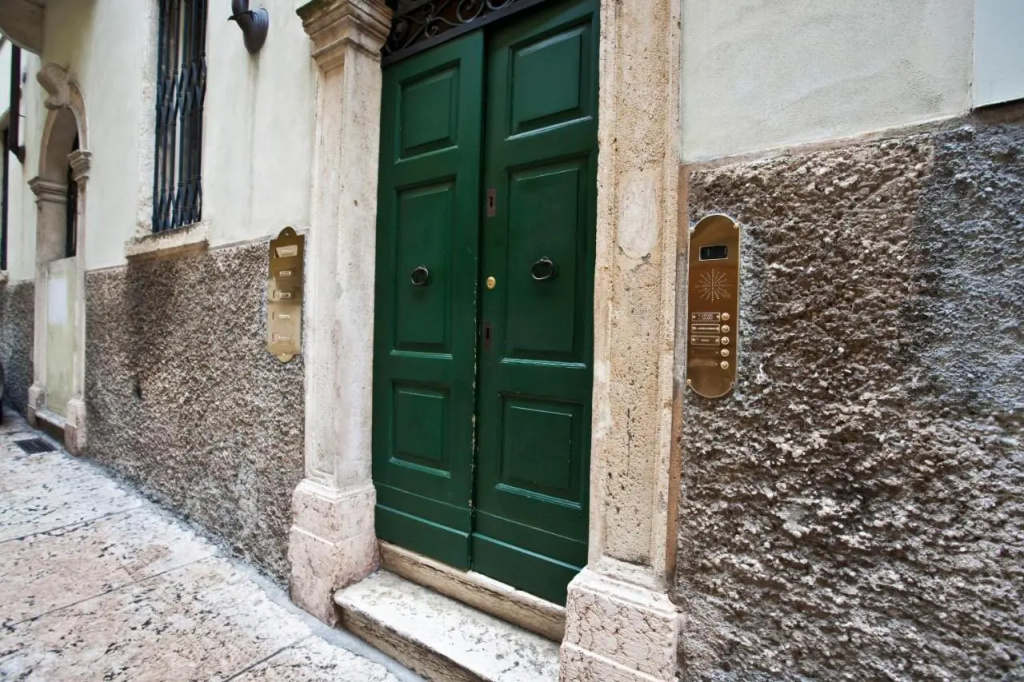 Le Cadreghe Apartments