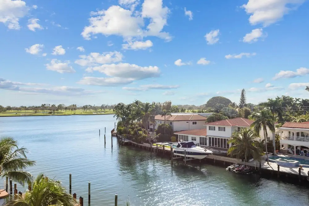 Bay Harbor Sunset Apt 5C