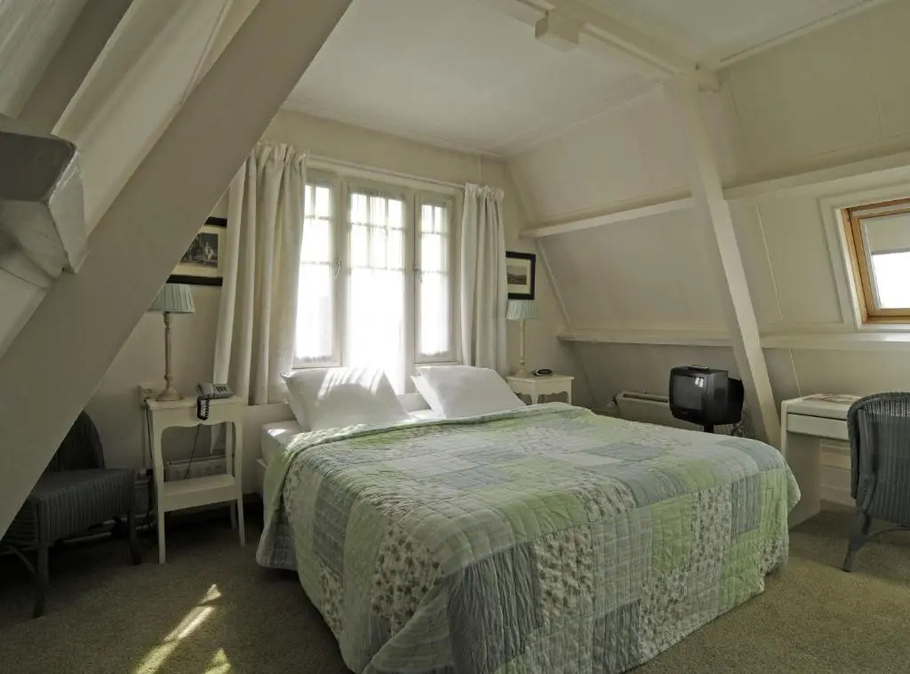Classic room