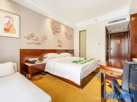 Standard Double room with river view (full double bed)