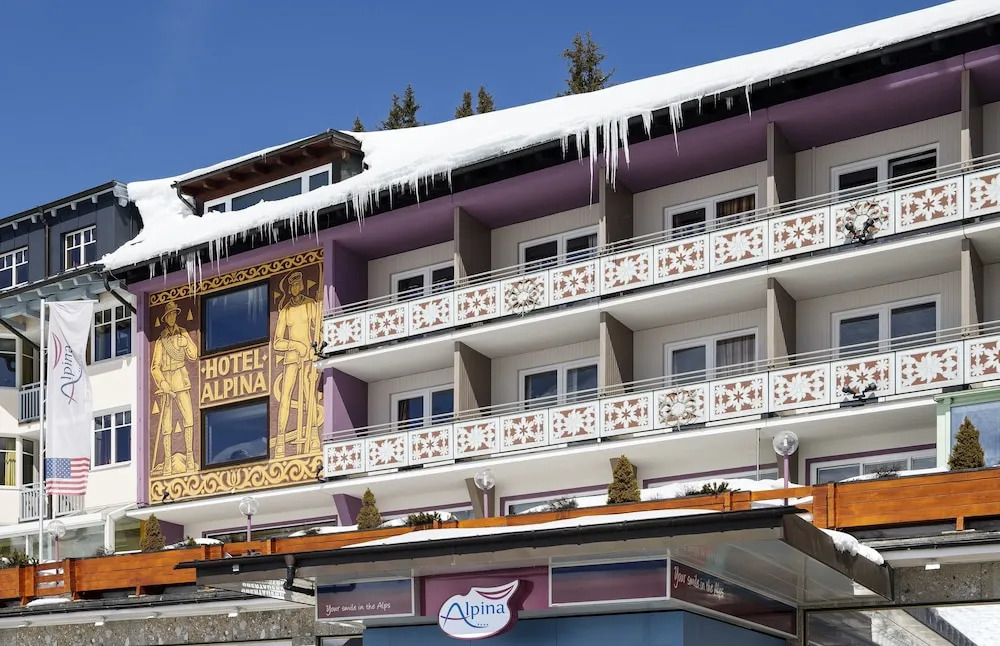 Hotel Alpina