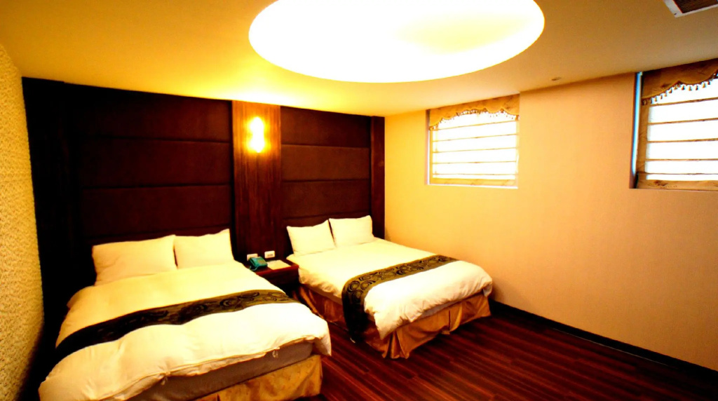 Standard Double Family room (full double bed)