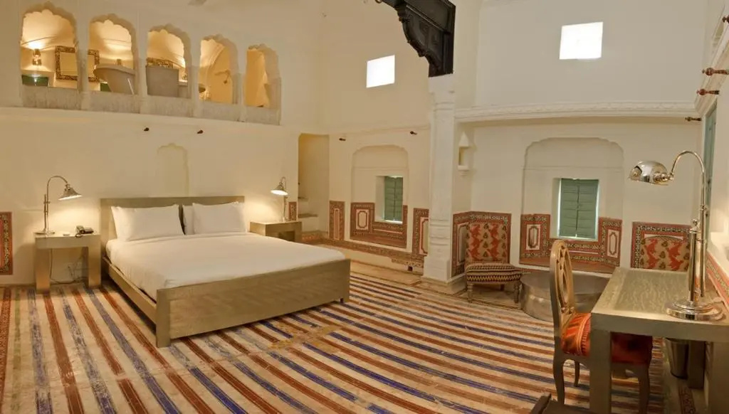 Royal Double room (full double bed)