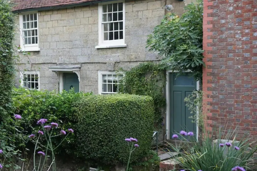 Ivy Cottage