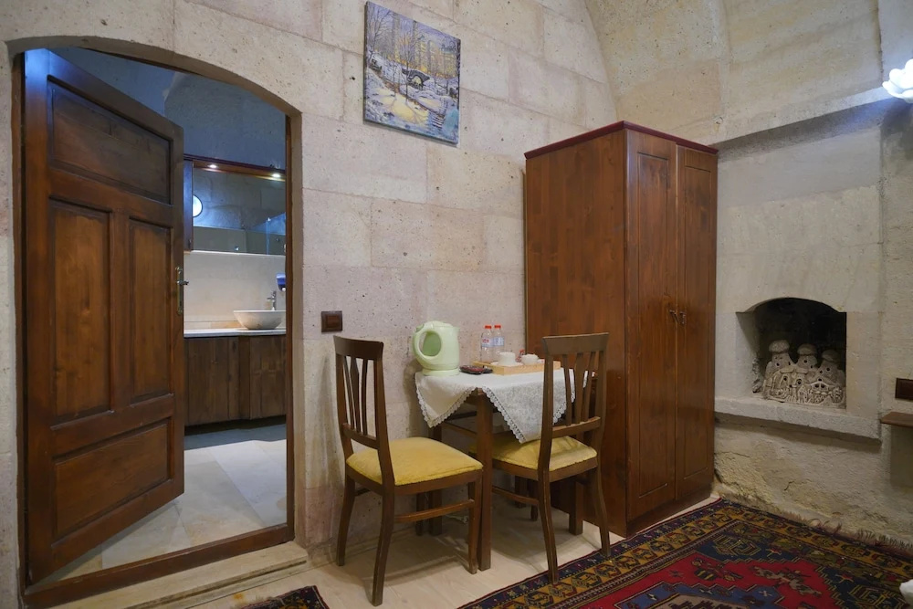 Double room (full double bed)