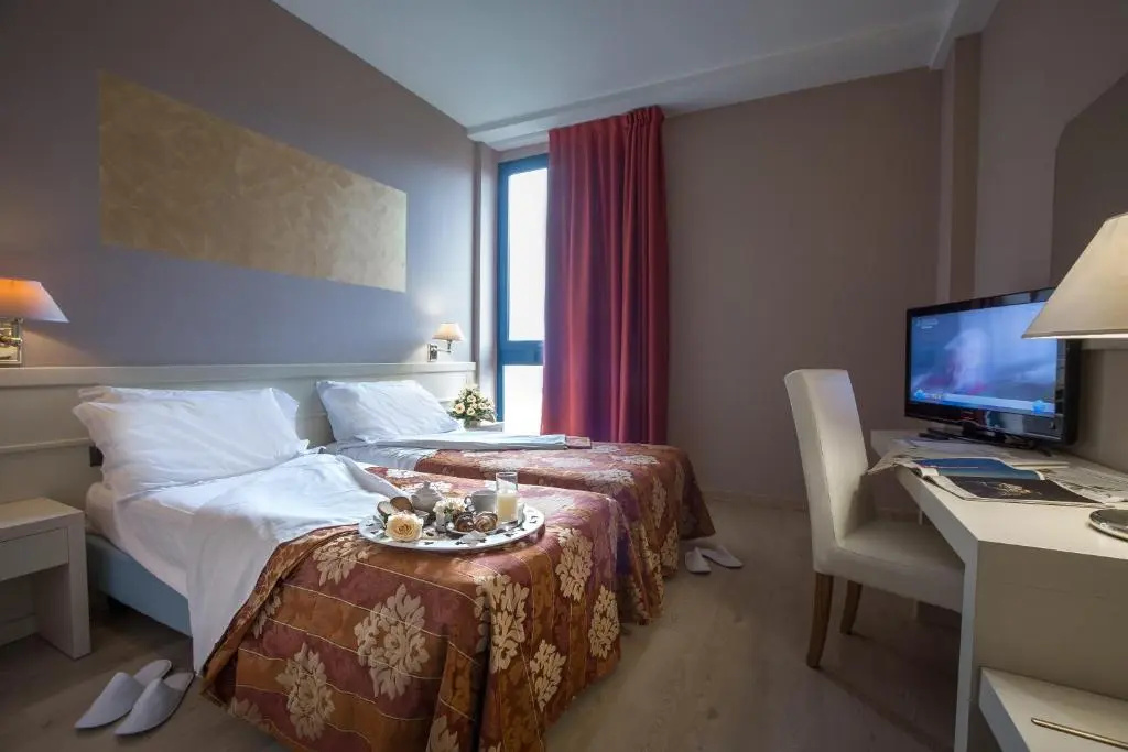 Euro Hotel - Général
