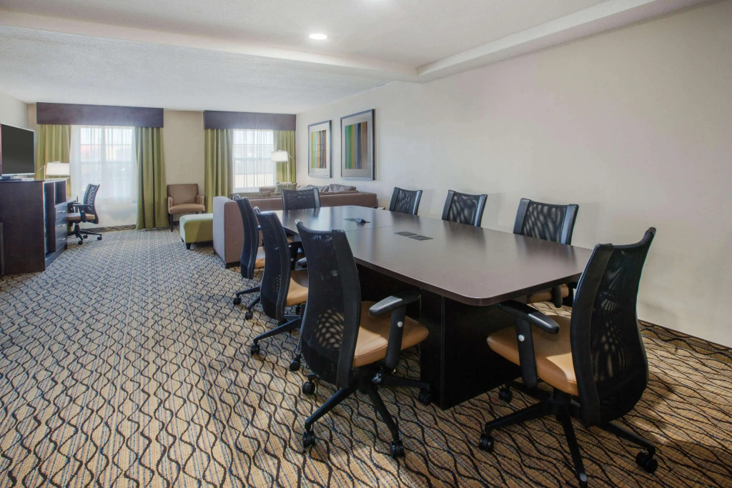 Wingate by Wyndham Roseville/Detroit - Général