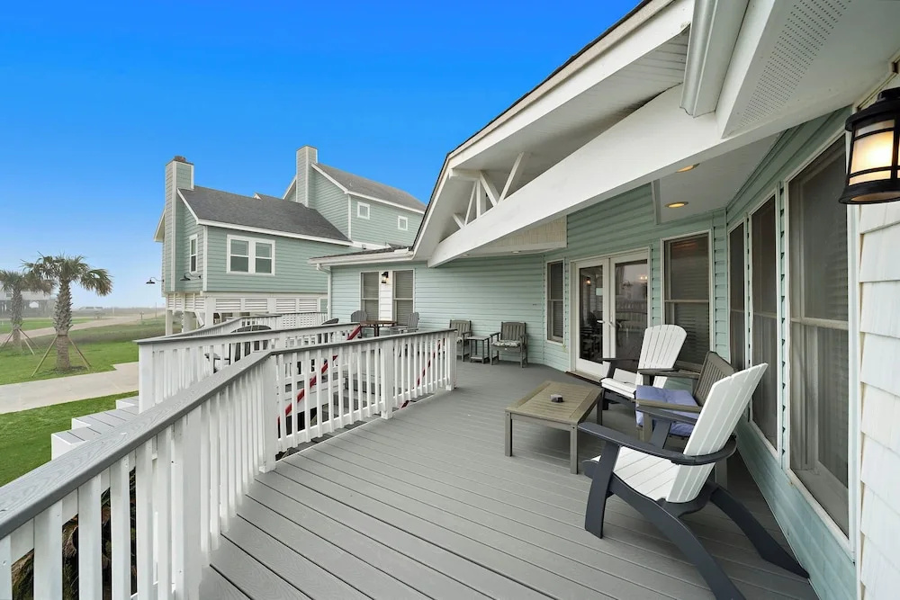Surf Doctor by Ryson Vacation Rentals — 2