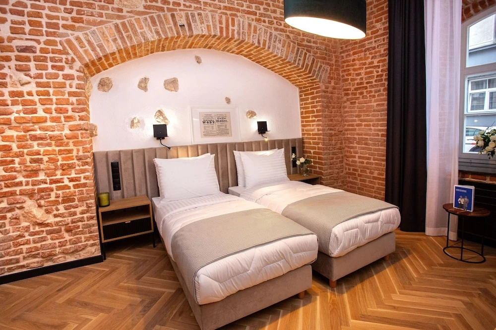 Standard Double room (twin beds)