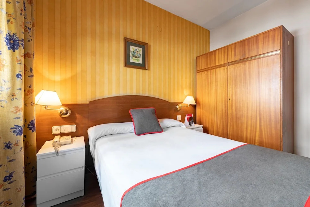 OYO Hotel Francabel - Chambres