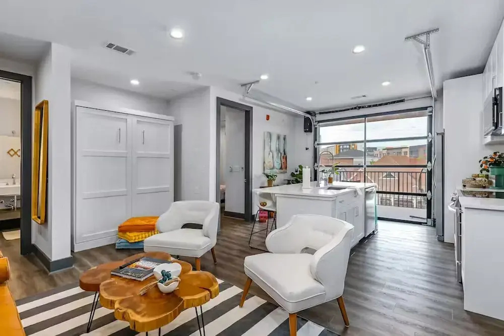 Nashville Oasis at The Muse: Modern 2BR With Balcony & Rooftop Views
