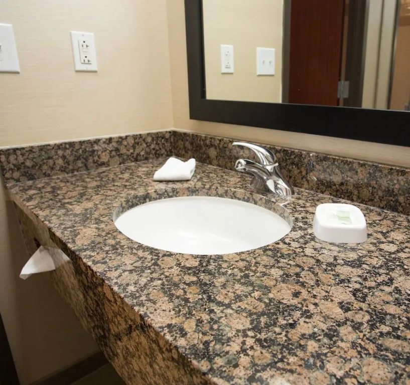 Drury Inn & Suites Springfield, MO - Chambres