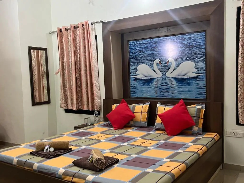 Economy room