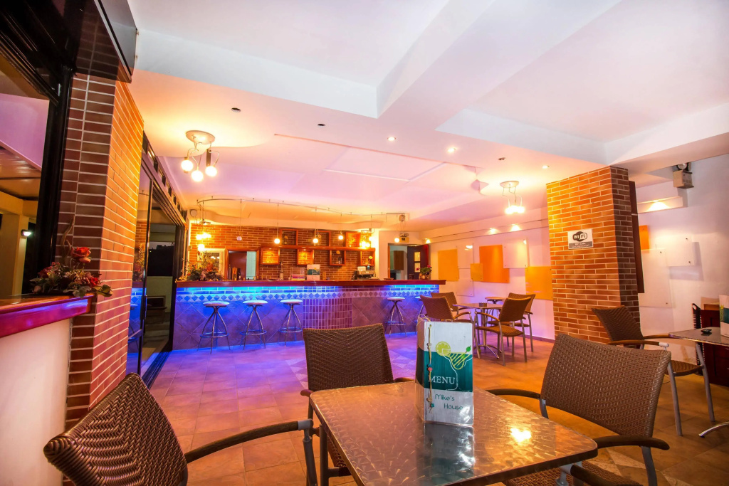 Hotel photo 16