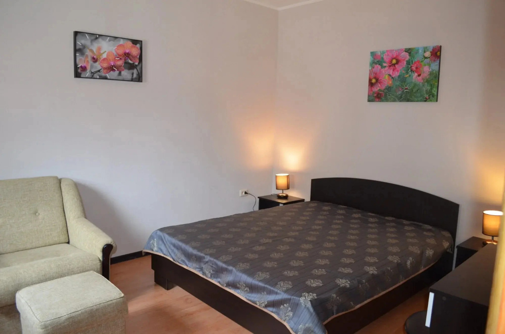 Salvador Motel Club — 5