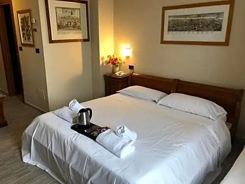 Ih Hotel Select - Chambres